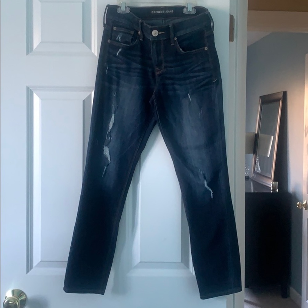 Express mid rise jeans size 2 short